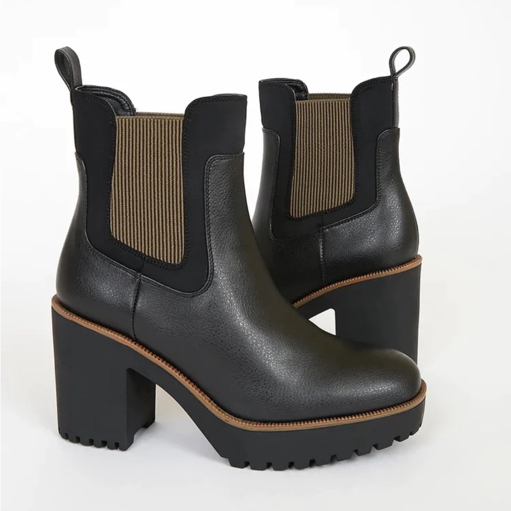 Chinese Laundry Black and Brown Chunky Heel Booties